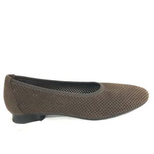 Stuart Weitzman Brown Flats